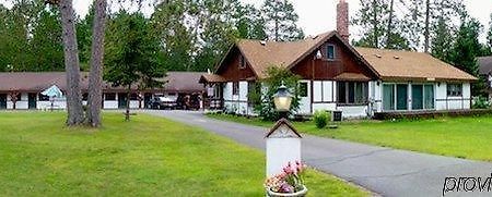 Northern Pine Inn 헤이워드 외부 사진