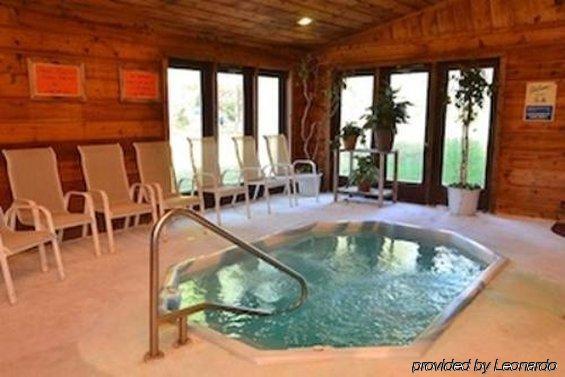 Northern Pine Inn 헤이워드 시설 사진